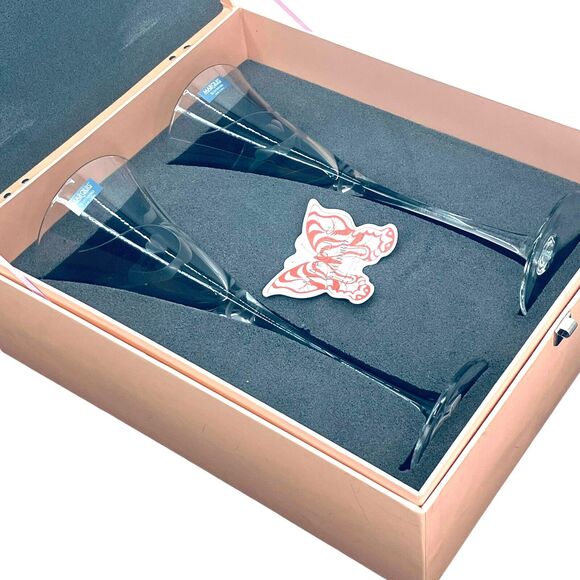 Waterford Matquis NEW 2 Boxed Etched Champagne Flutes Yours Truly Collection - Picture 11 of 11